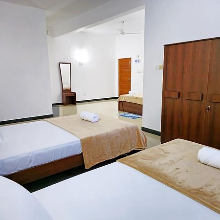 Hotel Marutham Kilinochchi Buitenkant foto