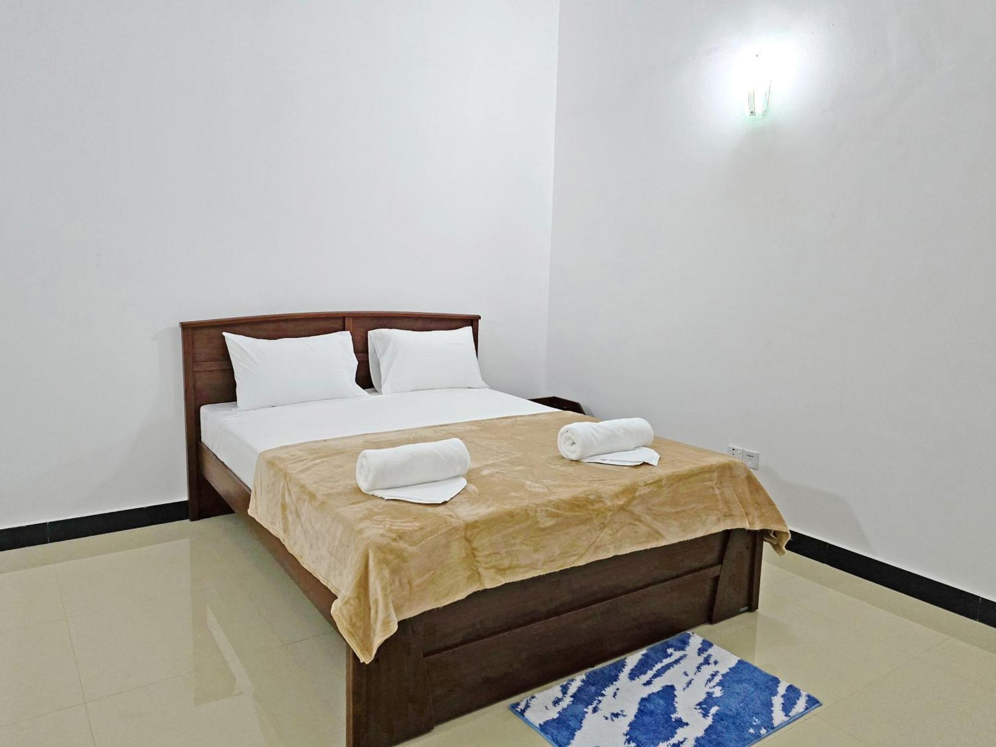 Hotel Marutham Kilinochchi Kamer foto
