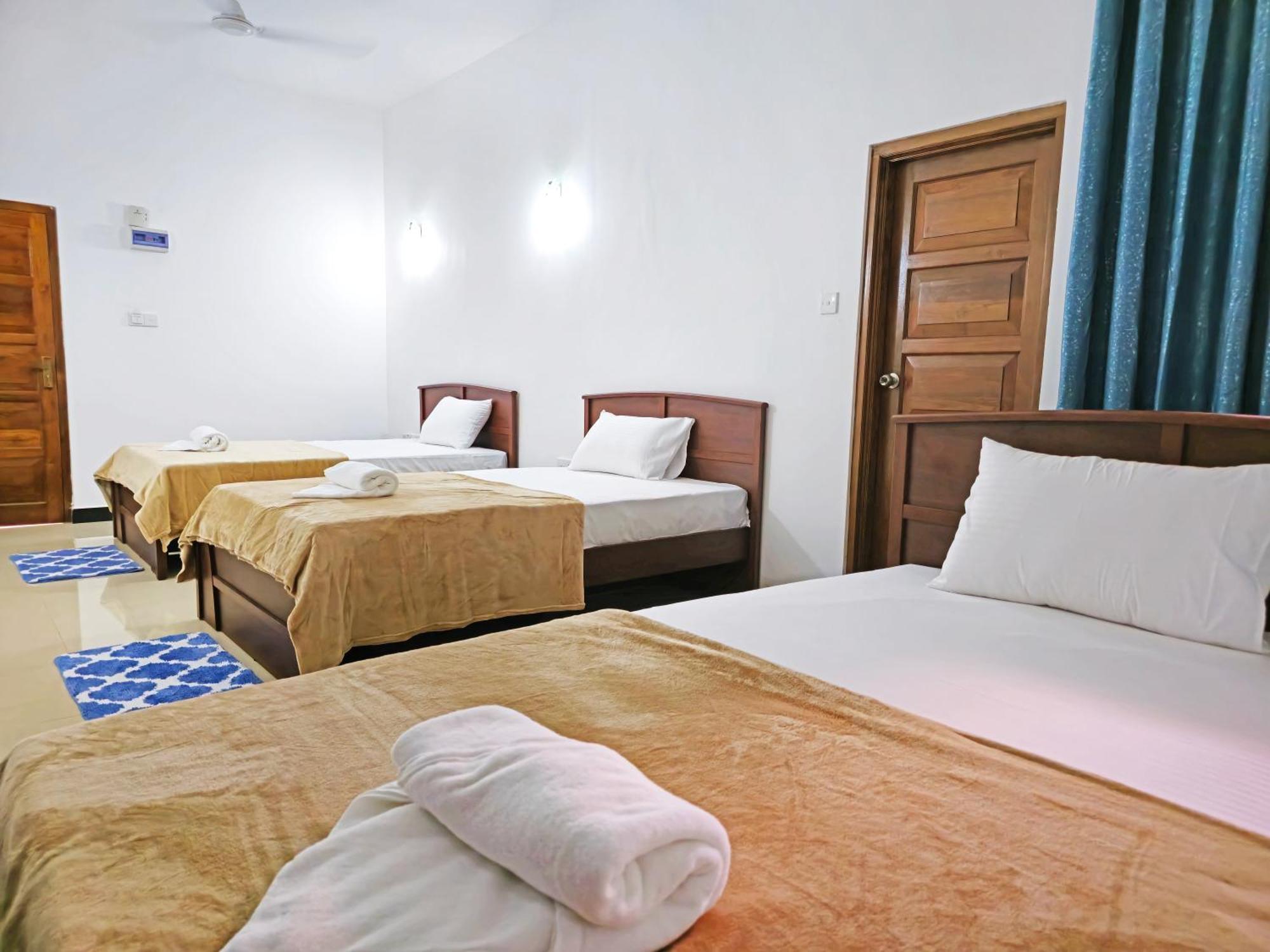 Hotel Marutham Kilinochchi Buitenkant foto